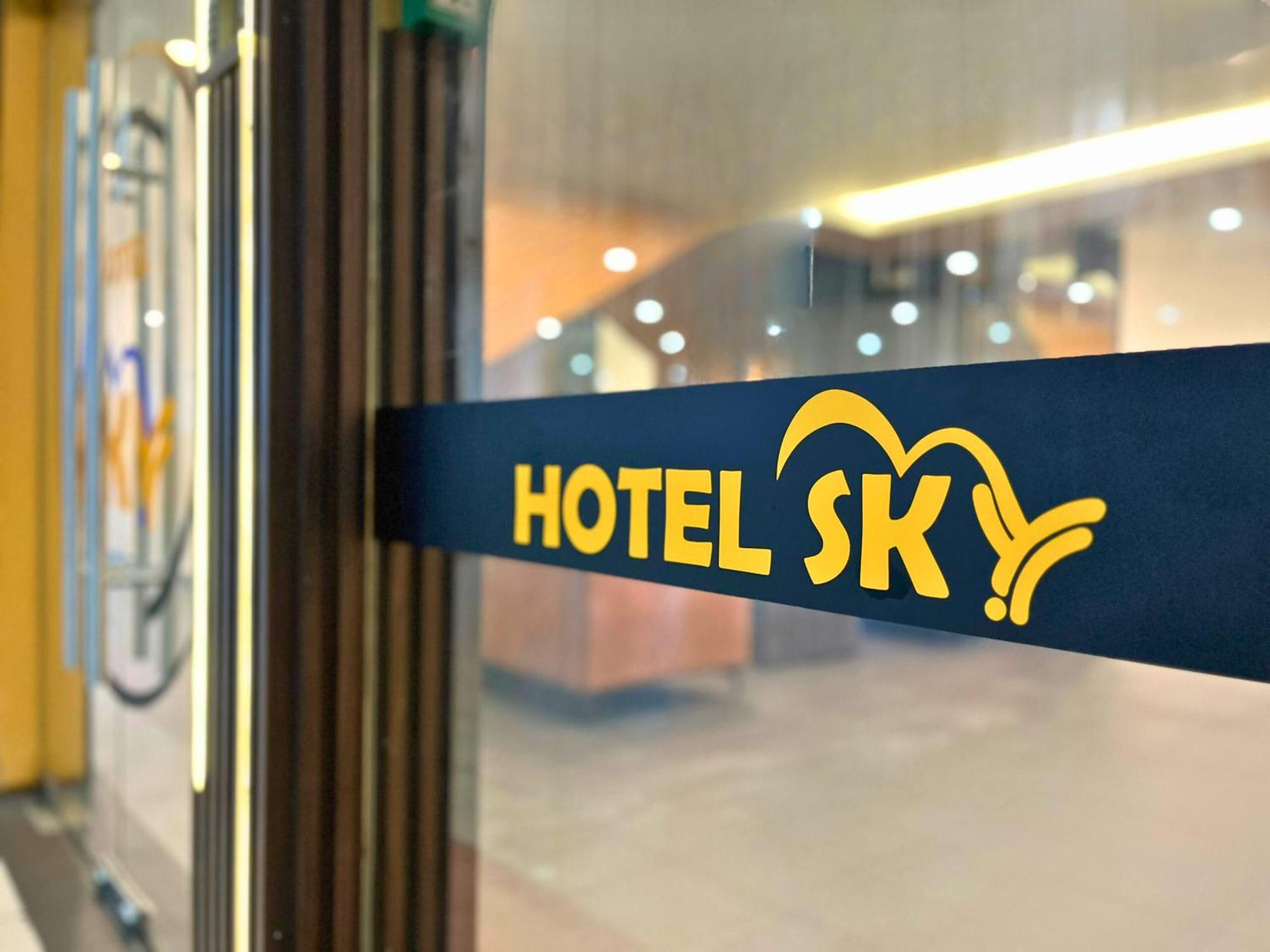 Sky Hotel Selayang Batu Caves Екстер'єр фото