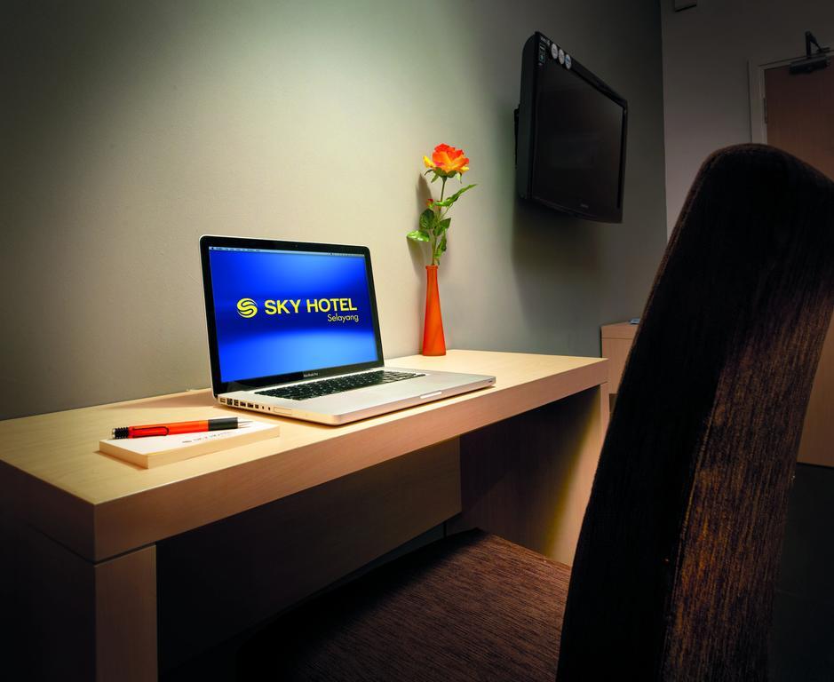 Sky Hotel Selayang Batu Caves Екстер'єр фото